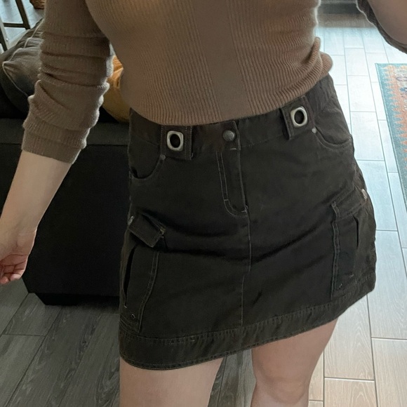 Athleta| Olive Green Cargo Skirt, Size 10••• - Picture 1 of 15